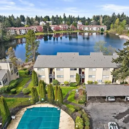 Buy this 1 bed condo on 31003 14th Avenue South in Federal Way, WA 98003