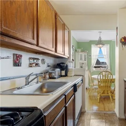 Image 9 - 377 North Broadway, Glenwood, City of Yonkers, NY 10701, USA - Apartment for sale