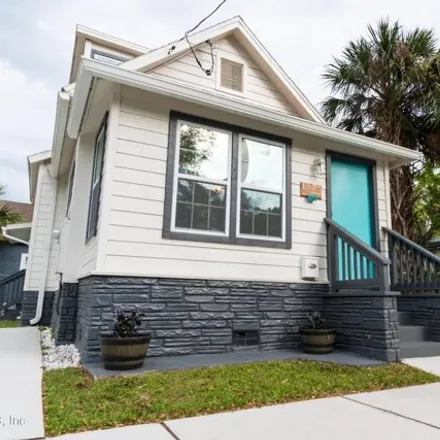 Rent this 3 bed house on 816 East 4th Street in Jacksonville, FL 32206
