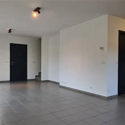 Image 1 - Schoolsteeg 9, 3740 Bilzen, Belgium - Apartment for rent