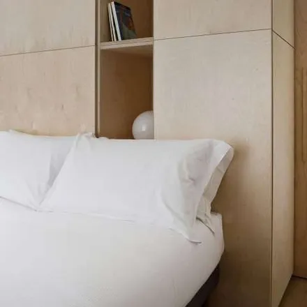 Rent this 2 bed apartment on Via Vittor Pisani in 20124 Milan MI, Italy