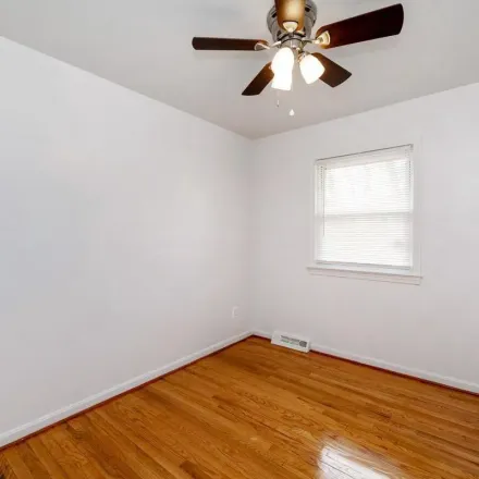Image 3 - 8110 Phelps Place, District Heights, Prince George's County, MD 20747, USA - Apartment for rent