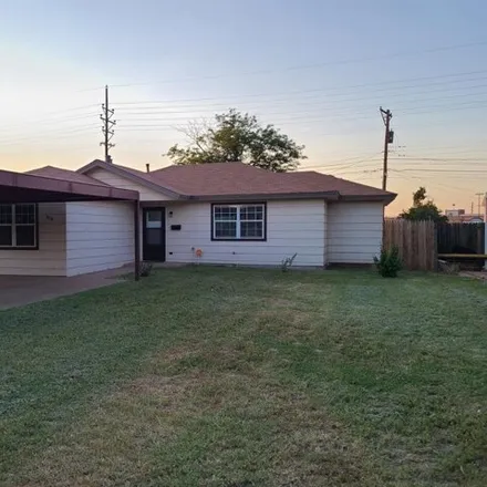 Rent this 3 bed house on 5072 35th Street in Lubbock, TX 79414