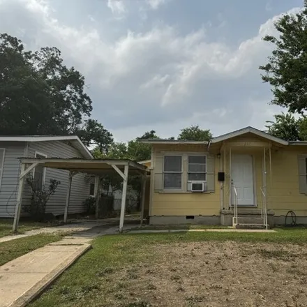 Buy this 3 bed house on 213 Fargo Avenue in San Antonio, TX 78220