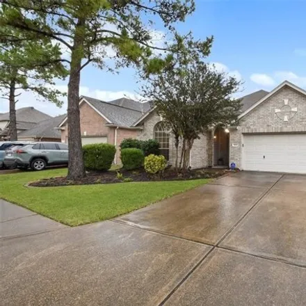 Rent this 3 bed house on 11070 Hunting Path Court in Harris County, TX 77065