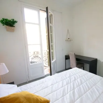 Rent this 1 bed room on Carrer de Calàbria in 98 B, 08001 Barcelona