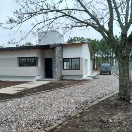 Buy this 2 bed house on unnamed road in Departamento Colón, Villa Allende