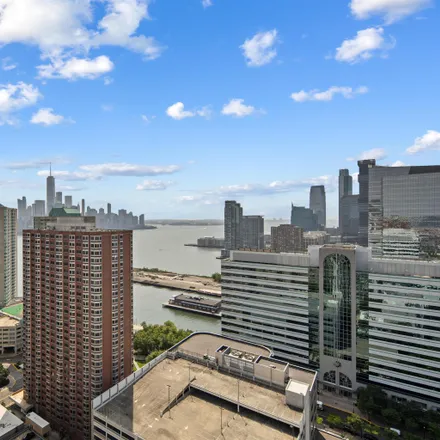 Image 1 - Waterside Square South, River Drive, Jersey City, NJ 07310, USA - Townhouse for rent