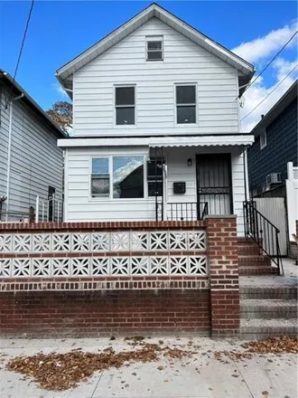 Image 1 - 1651 85th Street, New York, NY 11214, USA - House for sale