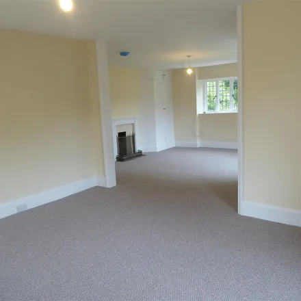 Rent this 4 bed apartment on A386 in Merton, EX20 3QE
