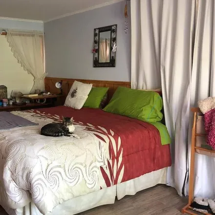 Rent this 5 bed house on Valparaíso in Provincia de Valparaíso, Chile