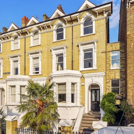 Rent this 2 bed apartment on Aspley Road in London, SW18 2DB