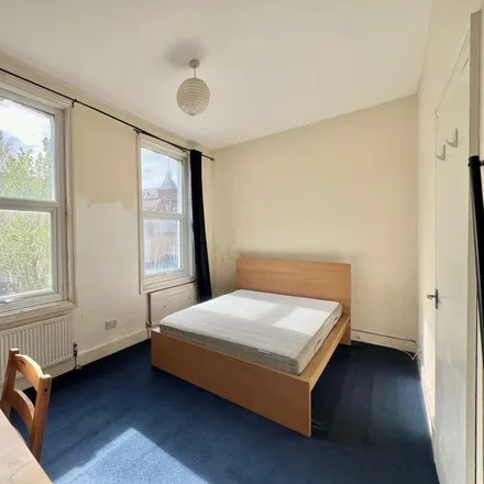 Rent this 1 bed apartment on 101 Blackstock Road in London, N4 2JF