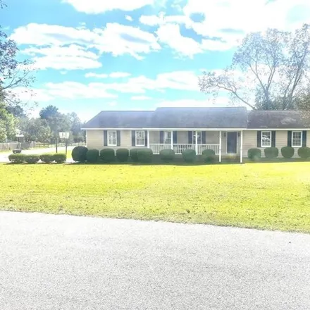 Buy this 6 bed house on Lagoona Circle in Crisp County, GA 31015