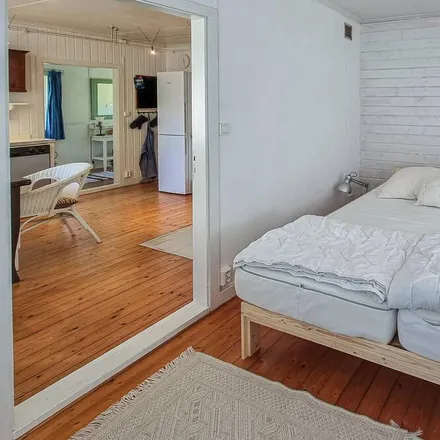 Rent this 4 bed house on 458 32 Färgelanda