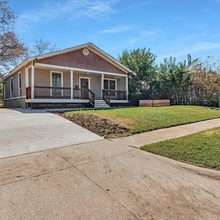 Rent this 3 bed house on 1204 East Jessamine Street in Fort Worth, TX 76104