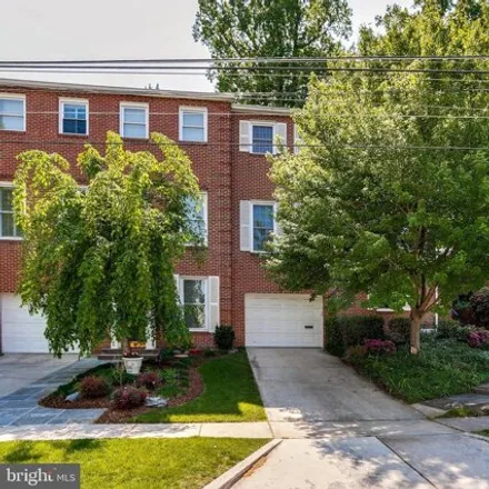 Rent this 4 bed townhouse on 5504 Westbard Avenue in Bethesda, MD 20816