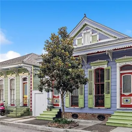 Image 2 - 927 Bartholomew Street, Bywater, New Orleans, LA 70117, USA - House for sale