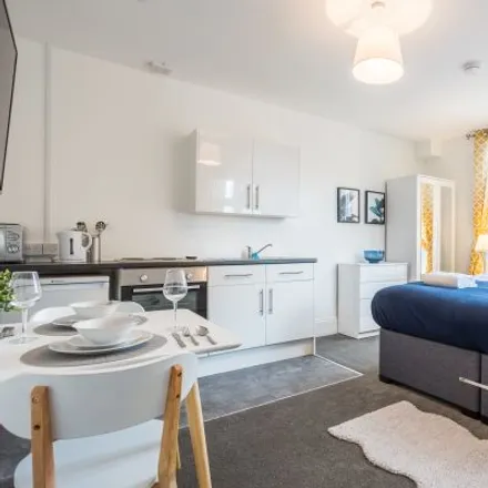 Rent this studio apartment on North Road in Southend-on-Sea, SS0 7FR