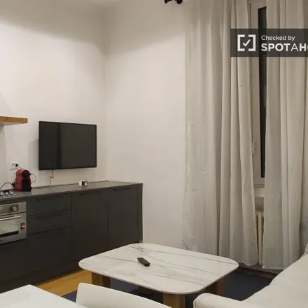 Image 3 - Via Azzo Carbonera 17, 20137 Milan MI, Italy - Apartment for rent