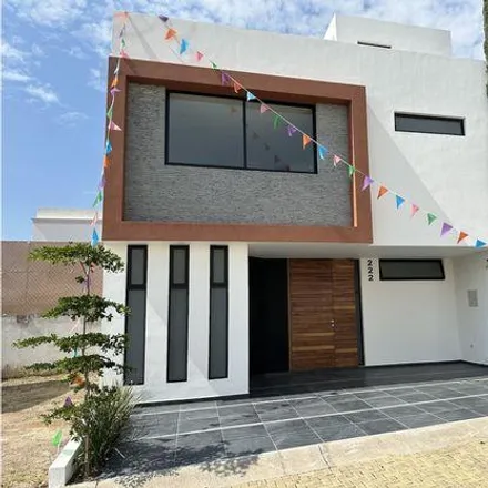 Buy this 4 bed house on Avenida Los Almendros in Los Almendros, 45158 Zapopan