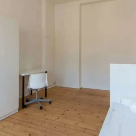 Rent this 3 bed apartment on Braunlager Straße 11 in 12347 Berlin, Germany
