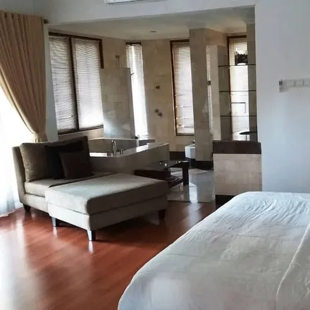 Rent this 5 bed house on Ungasan in Badung, Indonesia