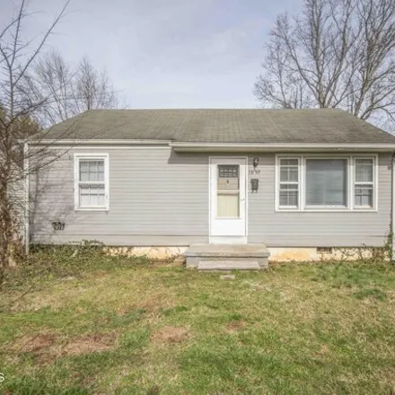 Rent this 2 bed house on 1063 Oglewood Avenue Northeast in Knoxville, TN 37917