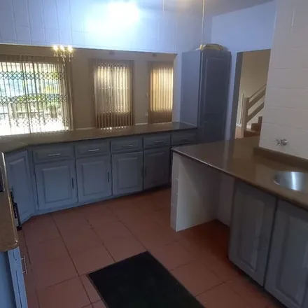 Rent this 3 bed apartment on Greenside Avenue in Grayleigh, Durban
