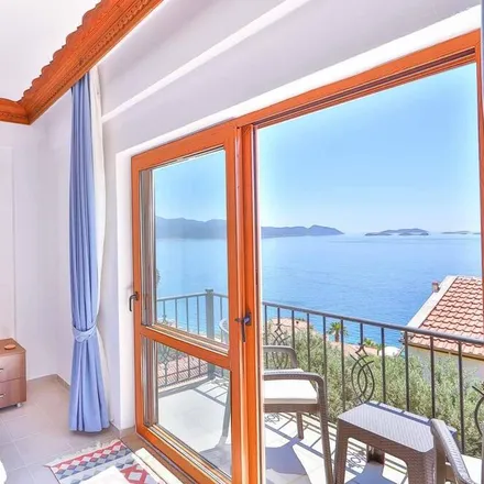 Rent this 3 bed house on 07580 Kaş