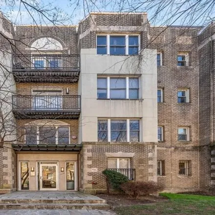 Buy this 2 bed condo on 1438 Columbia Road Northwest in Washington, DC 20009