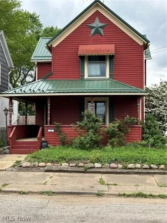 Buy this 3 bed house on 52 15th St NW in Barberton, Ohio