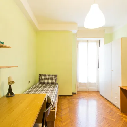 Rent this 3 bed room on Café Étoile in Piazzale Susa, 20133 Milan MI