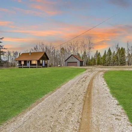 Image 3 - Evangelical Presbyterian Church, West Houghton Lake Road, Lake City, Missaukee County, MI 49651, USA - House for sale