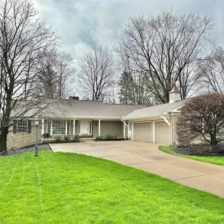 Buy this 3 bed house on 8199 Daventree Drive in Brecksville, OH 44141