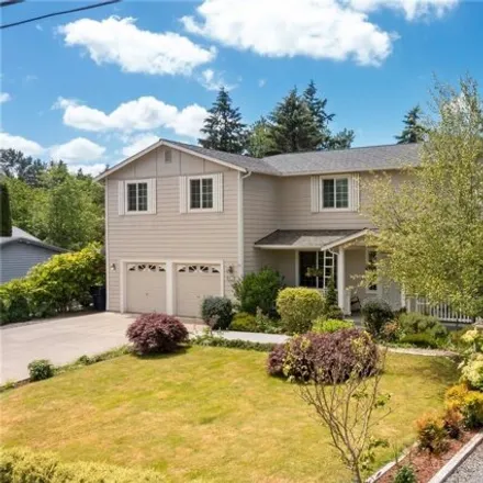 Image 2 - 8112 14th Ave E, Tacoma, Washington, 98404 - House for sale