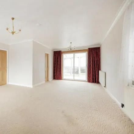 Image 5 - 34 Leadervale Road, City of Edinburgh, EH16 6PB, United Kingdom - House for sale