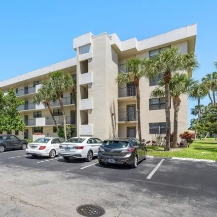 Buy this 2 bed condo on unnamed road in Deerfield Beach, FL 33442