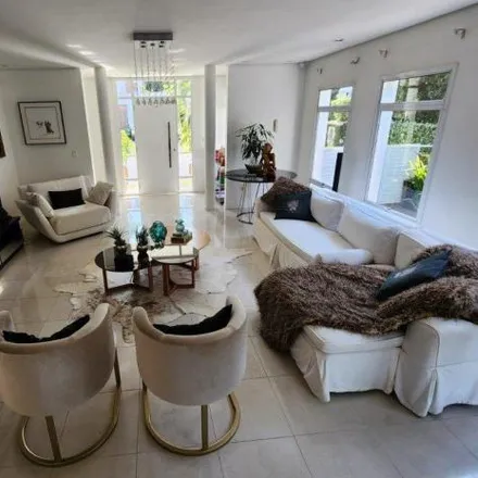 Buy this 4 bed house on Rodovia Francisco Arcanjo Grillo in Jurerê Internacional, Florianópolis - SC