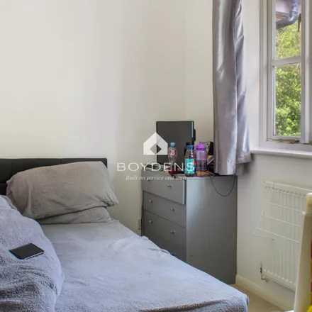 Image 7 - Teal Close, Great Notley, CM77 7YB, United Kingdom - Apartment for rent