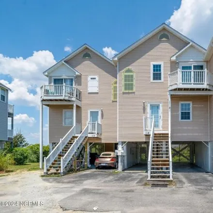 Image 1 - 198 Calinda Cay Court, North Topsail Beach, NC 28460, USA - Townhouse for sale