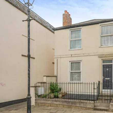 Buy this 3 bed townhouse on 41 Saint Georges Place in Cheltenham, GL50 3LA