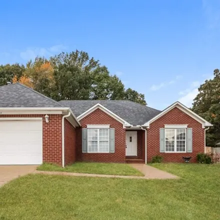 Rent this 3 bed house on 106 Jadewood Drive in Jackson, TN 38305