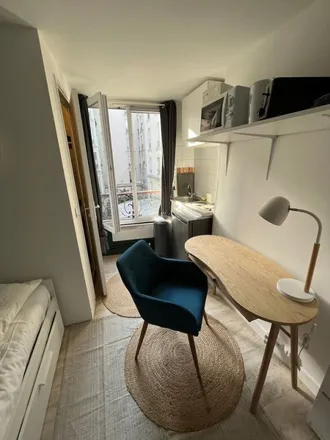 Image 3 - 229 Rue du Faubourg Saint-Martin, 75010 Paris, France - Apartment for rent