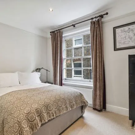 Rent this 3 bed apartment on Bryanston House in 14-17 Dorset Street, London