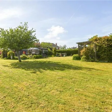 Image 3 - Boundary Lane, Heswall, CH60 5RP, United Kingdom - House for sale