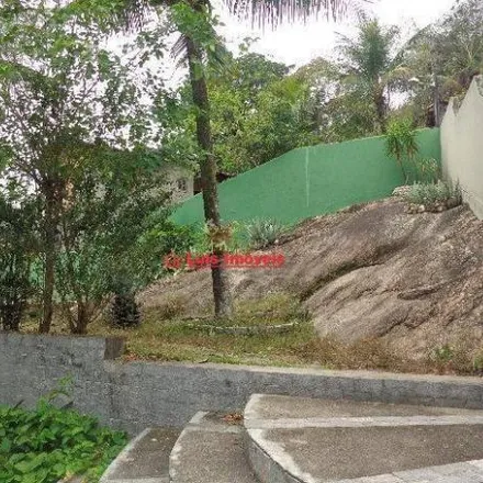 Buy this 6 bed house on Rua Maestro Eduardo Souto in Piratininga, Niterói - RJ