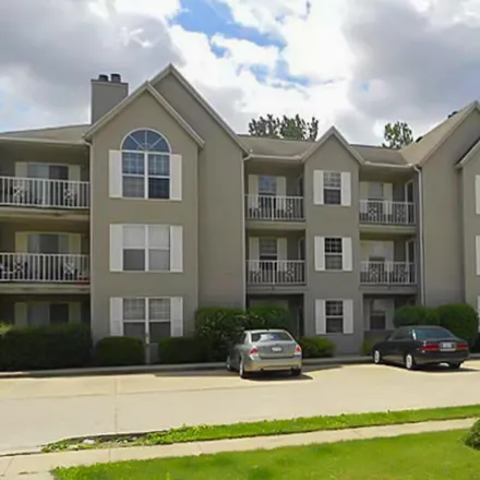 Rent this 2 bed apartment on 4 Hartwell ct.