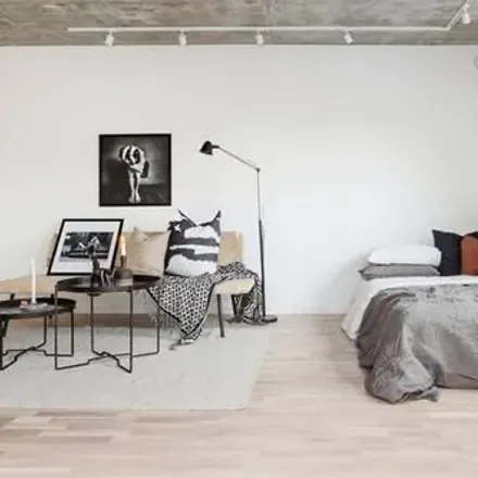 Rent this 1 bed room on Torpängsvägen in 141 42 Huddinge, Sweden