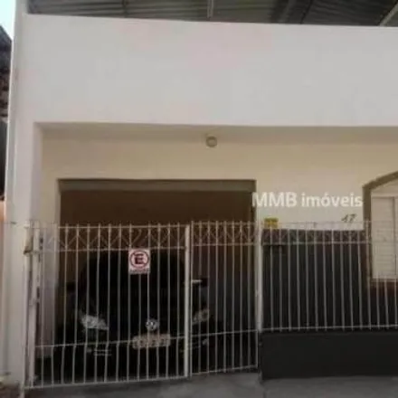 Buy this 2 bed house on Rua São Pancrácio in Santa Rita de Cássia, Juiz de Fora - MG
